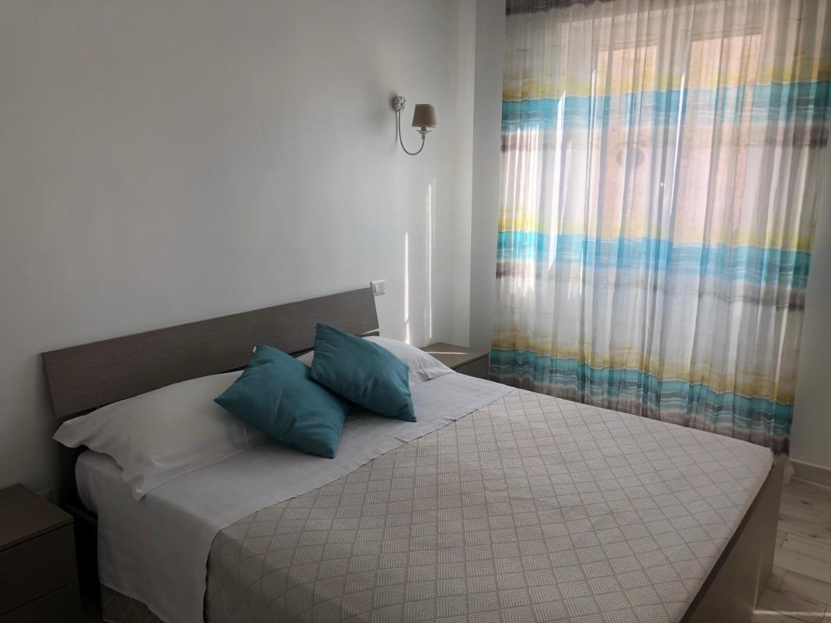 Casa Vacanze De Nittis Barletta Luaran gambar
