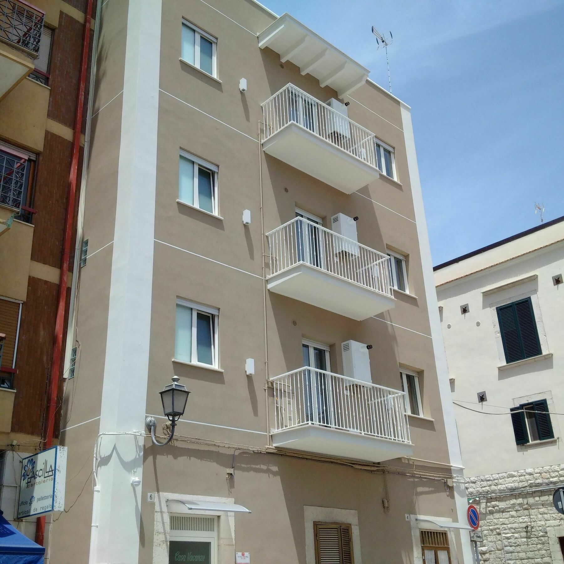 Casa Vacanze De Nittis Barletta Luaran gambar
